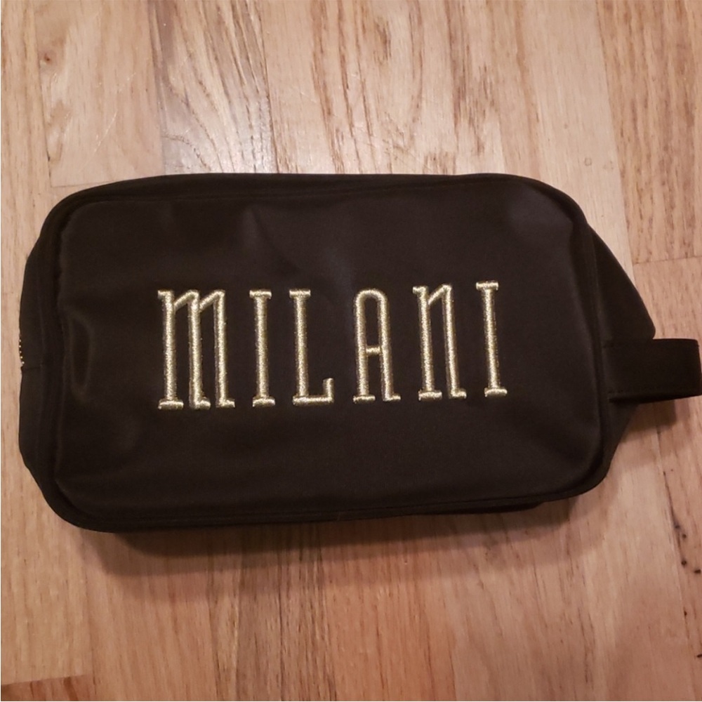 NEW! Milani Black and Gold Cosmetics Makeup Travel Bag